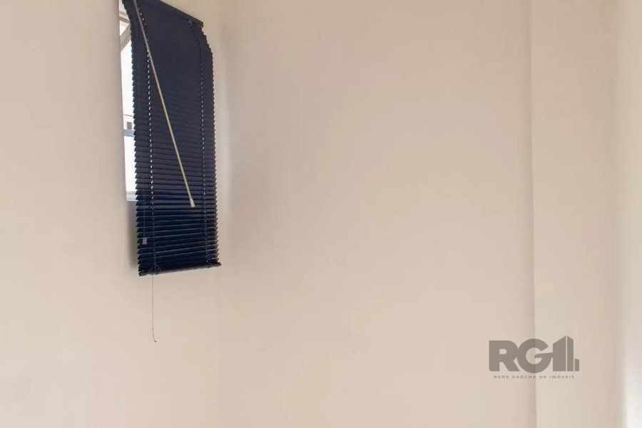 Apartamento à venda com 3 quartos, 75m² - Foto 8