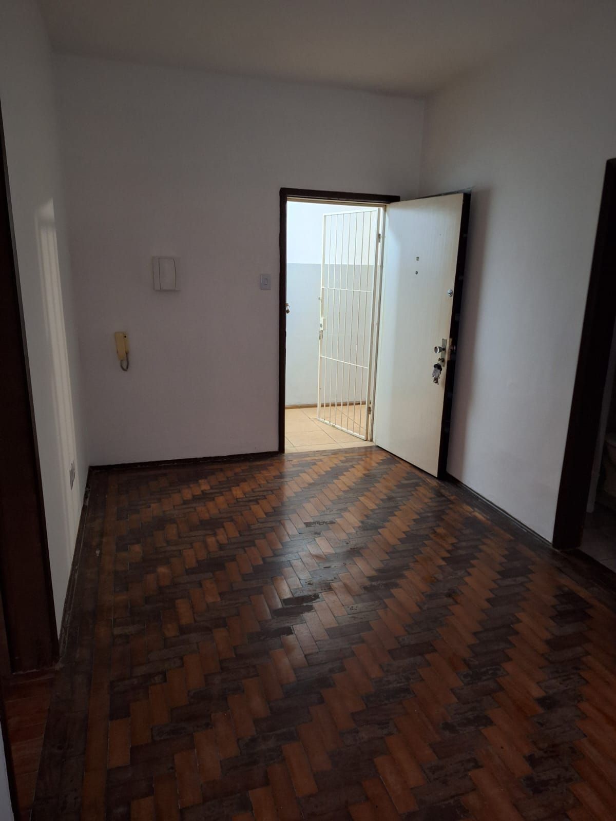 Apartamento à venda com 1 quarto, 39m² - Foto 8