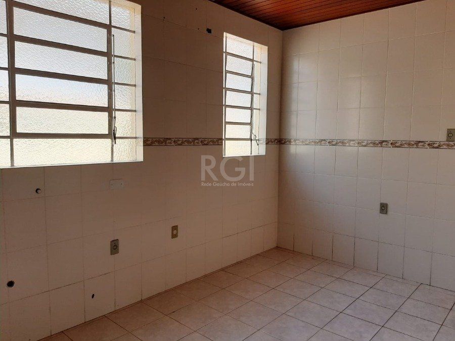 Casa à venda com 3 quartos, 150m² - Foto 26
