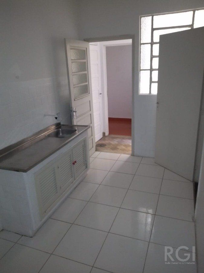 Apartamento à venda com 3 quartos, 75m² - Foto 8