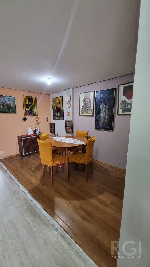 Apartamento à venda com 3 quartos, 135m² - Foto 3
