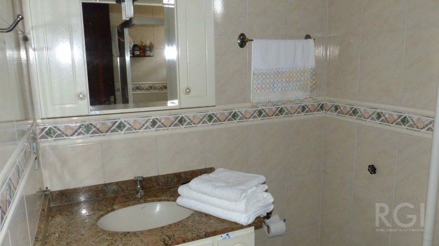Casa à venda com 2 quartos, 179m² - Foto 14