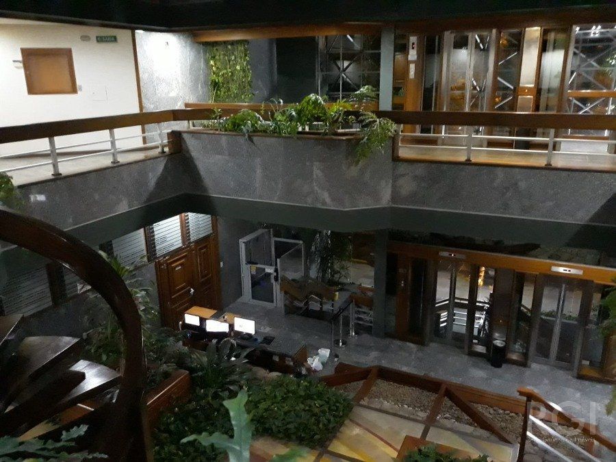 Conjunto Comercial-Sala à venda com 1 quarto, 27m² - Foto 20