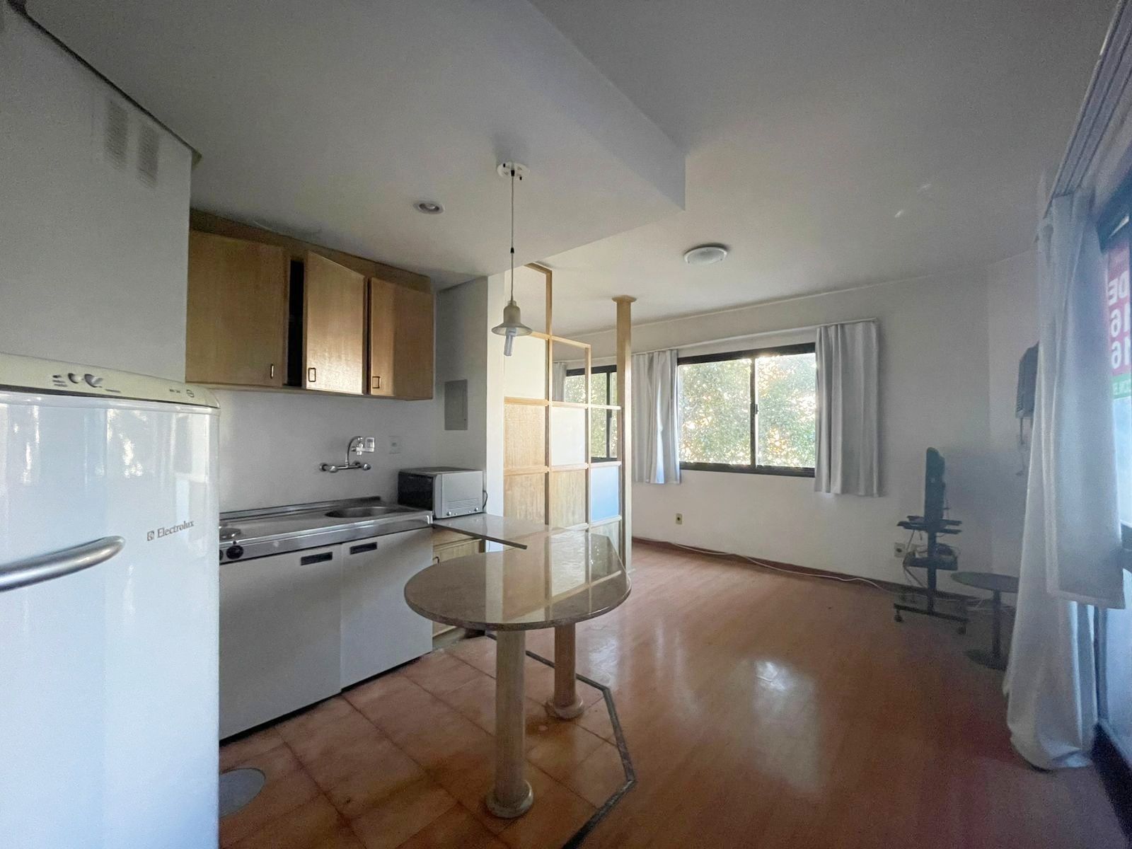 Apartamento à venda com 40m², 1 quarto no bairro Floresta em Porto Alegre