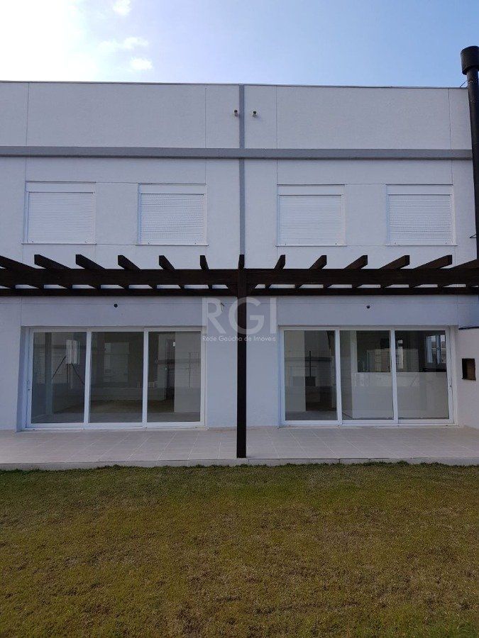 Casa de Condomínio à venda com 5 quartos, 220m² - Foto 6