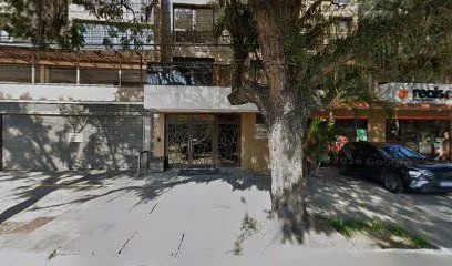 Sala Comercial, 1 dormitório no bairro Praia de Belas em Porto Alegre para Comprar