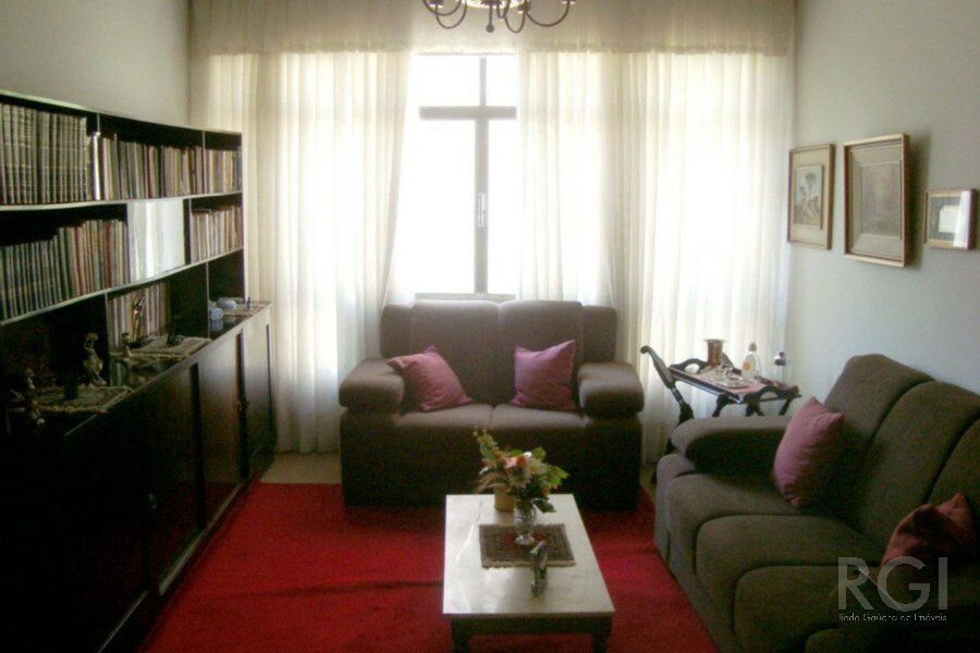 Apartamento à venda com 112m², 3 quartos, 3 vagas no bairro Independência em Porto Alegre