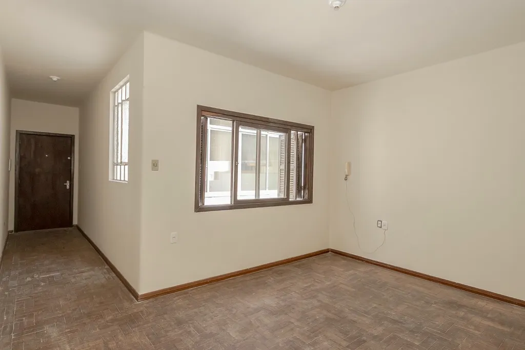 Apartamento à venda com 61m², 2 quartos no bairro São João em Porto Alegre