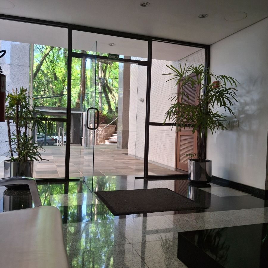Apartamento à venda com 3 quartos, 158m² - Foto 9