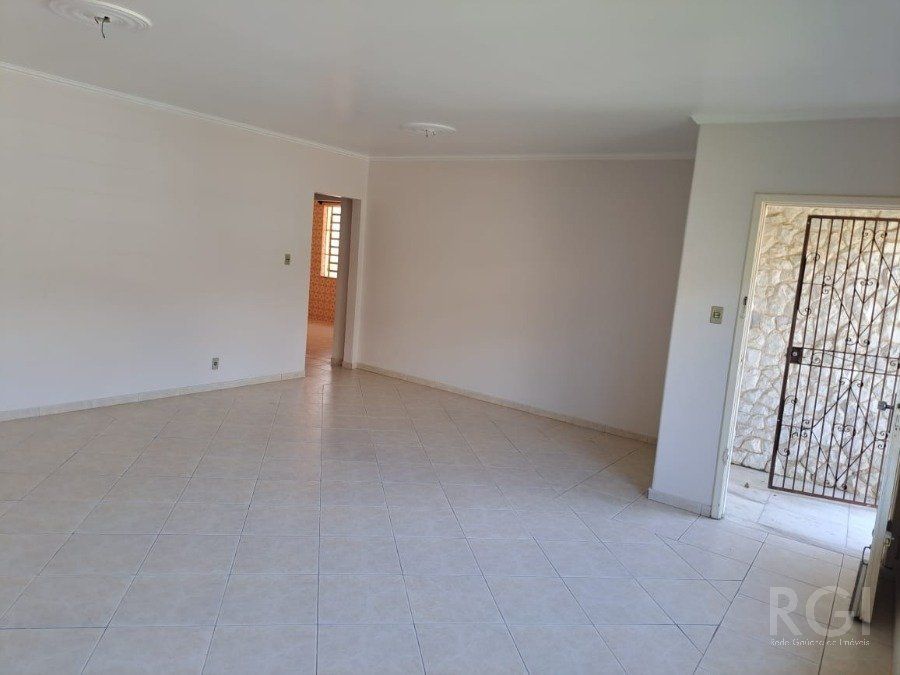 Casa, 3 quartos, 180 m² - Foto 1