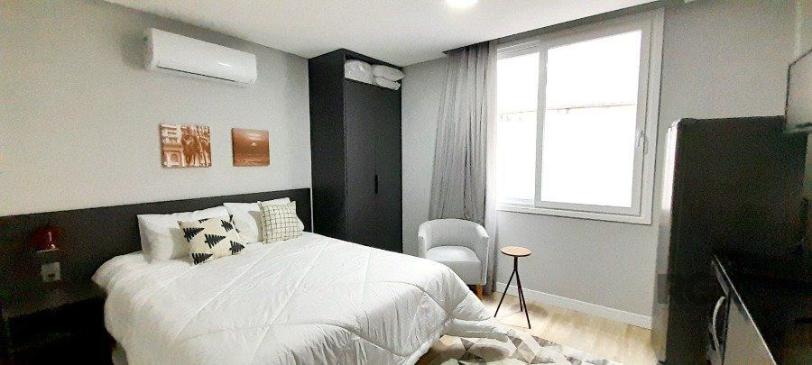 Apartamento à venda com 21m², 1 quarto no bairro Centro Histórico em Porto Alegre