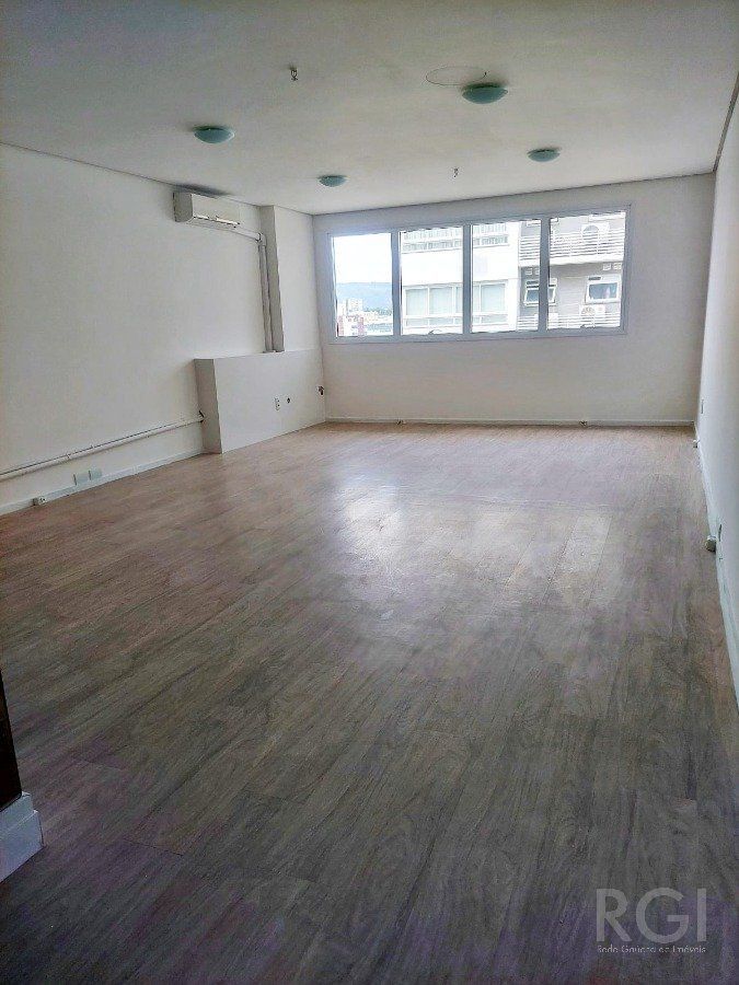 Sala-Conjunto, 42 m² - Foto 1