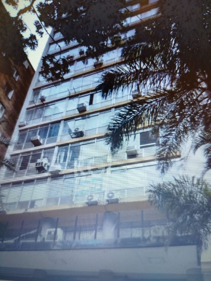 Sala Comercial à venda com 35m² no bairro Centro Histórico em Porto Alegre