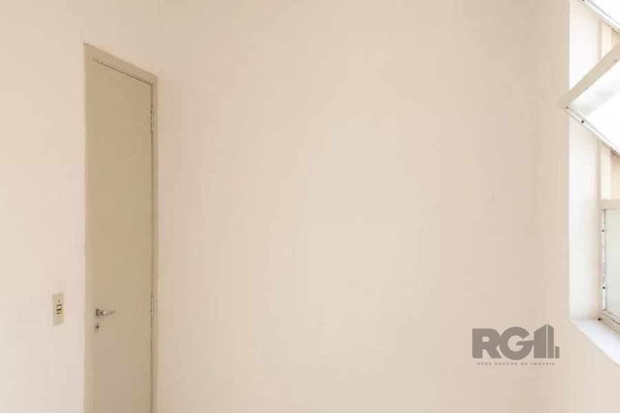 Apartamento à venda com 3 quartos, 75m² - Foto 10