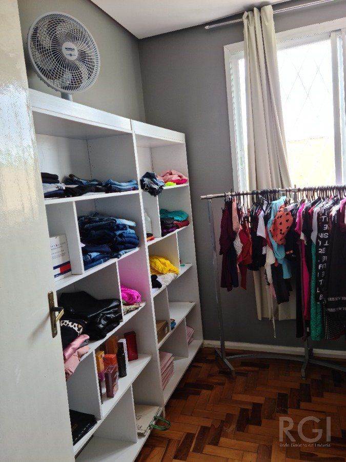 Casa à venda com 3 quartos, 169m² - Foto 11