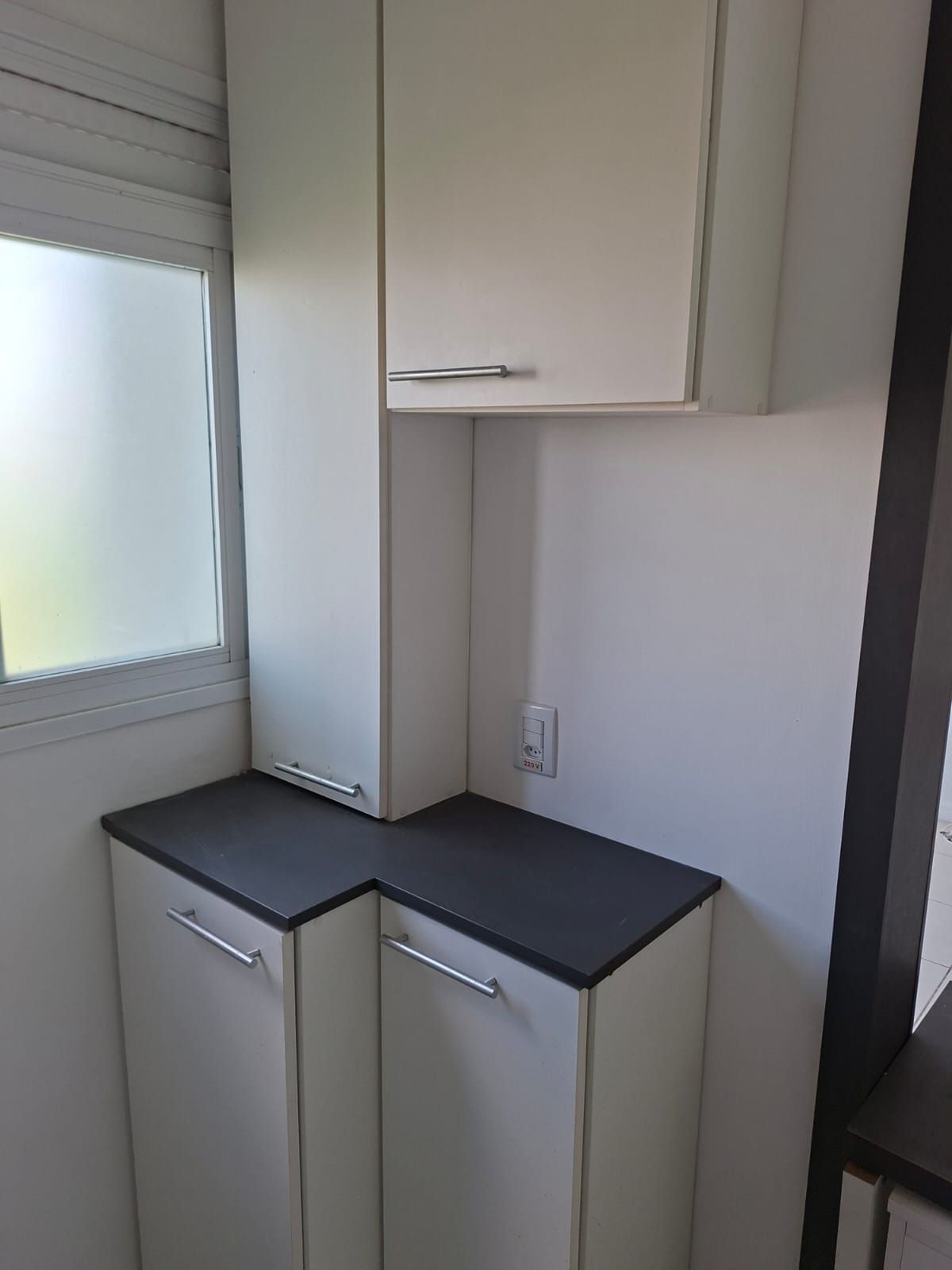 Apartamento à venda com 38m², 1 quarto, 1 vaga no bairro Santo Antônio em Porto Alegre