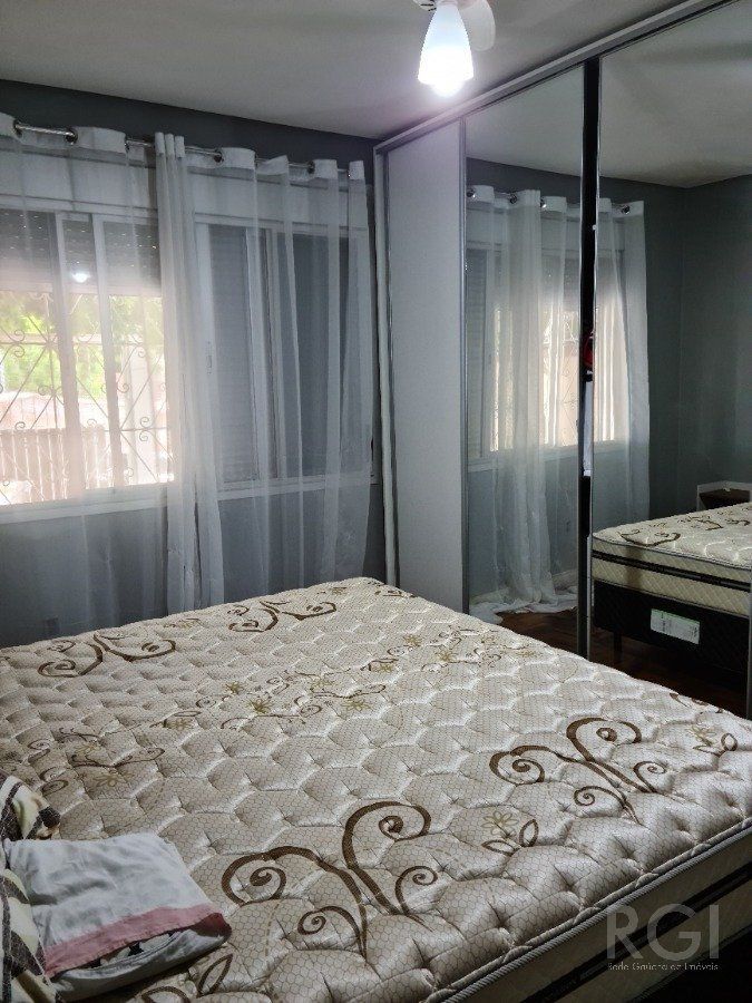 Casa à venda com 3 quartos, 169m² - Foto 9