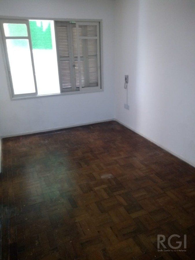 Apartamento à venda com 3 quartos, 75m² - Foto 5