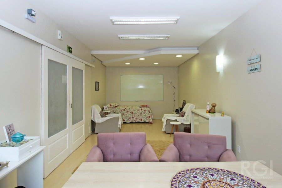 Casa, 3 quartos, 260 m² - Foto 23