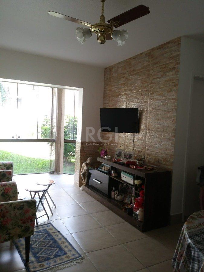 Apartamento à venda com 43m², 1 quarto, 1 vaga no bairro Partenon em Porto Alegre