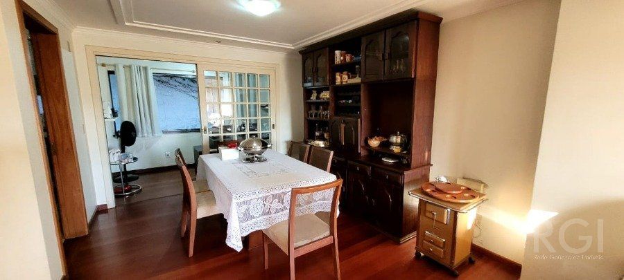 Casa de Condomínio à venda com 4 quartos, 301m² - Foto 9