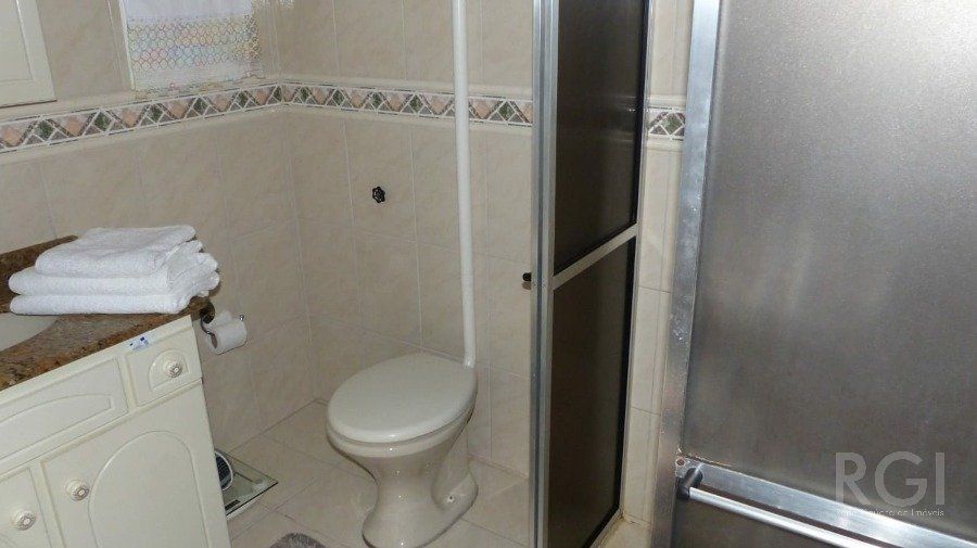 Casa à venda com 2 quartos, 179m² - Foto 15
