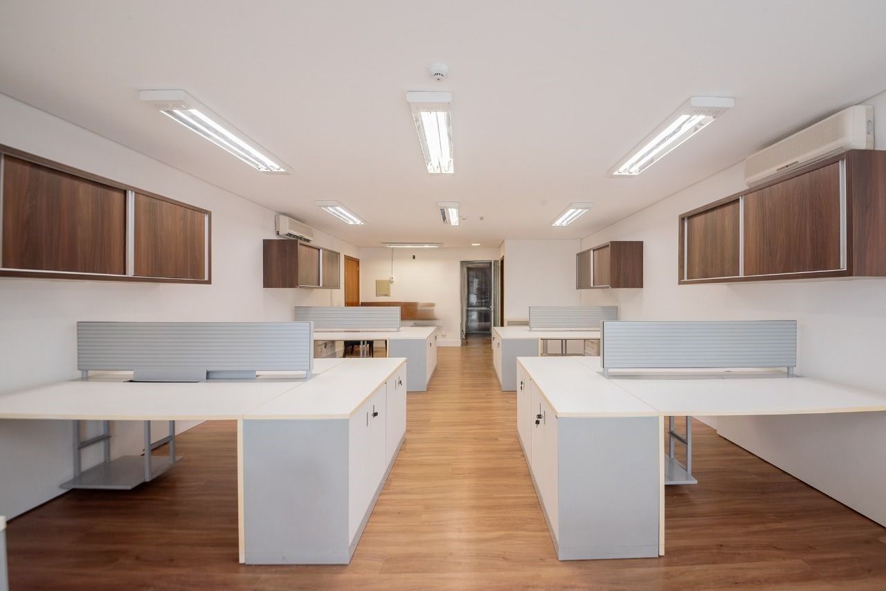 Conjunto Comercial-Sala à venda com 2 quartos, 106m² - Foto 6