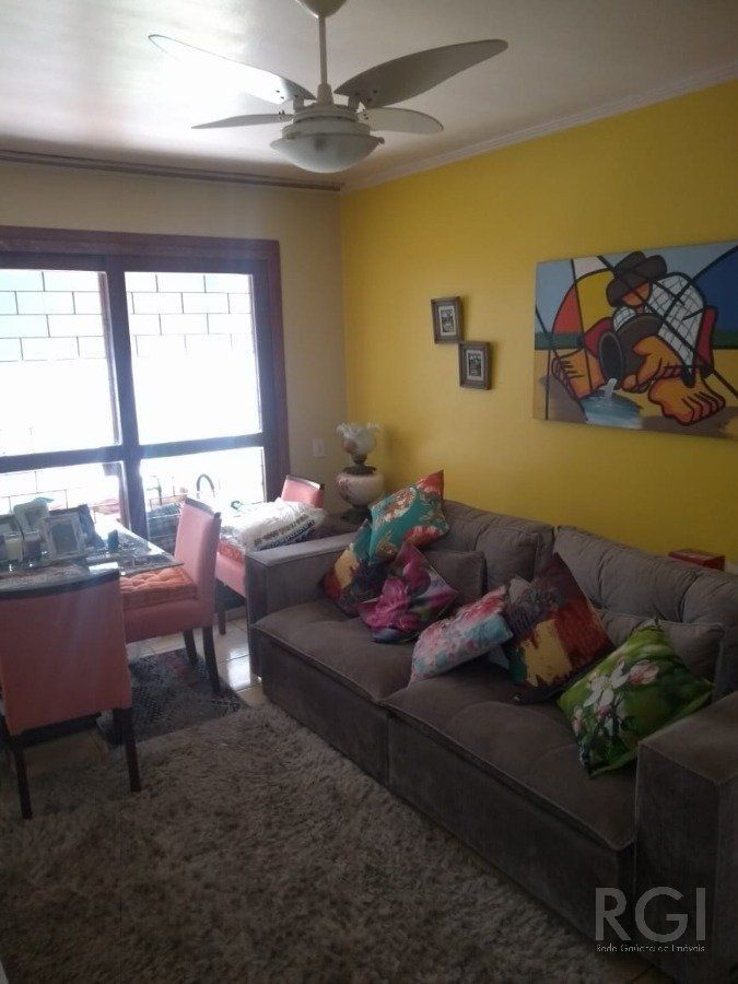 Apartamento à venda com 53m², 1 quarto no bairro Santo Antônio em Porto Alegre