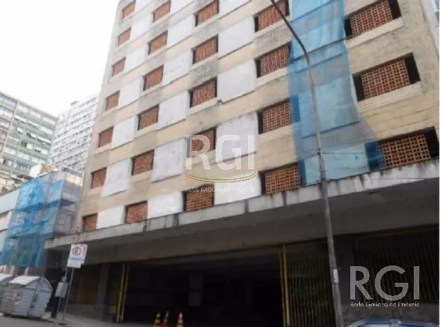 Box à venda com 12m² no bairro Centro Histórico em Porto Alegre