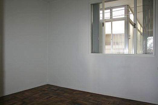 Apartamento à venda com 3 quartos, 90m² - Foto 4