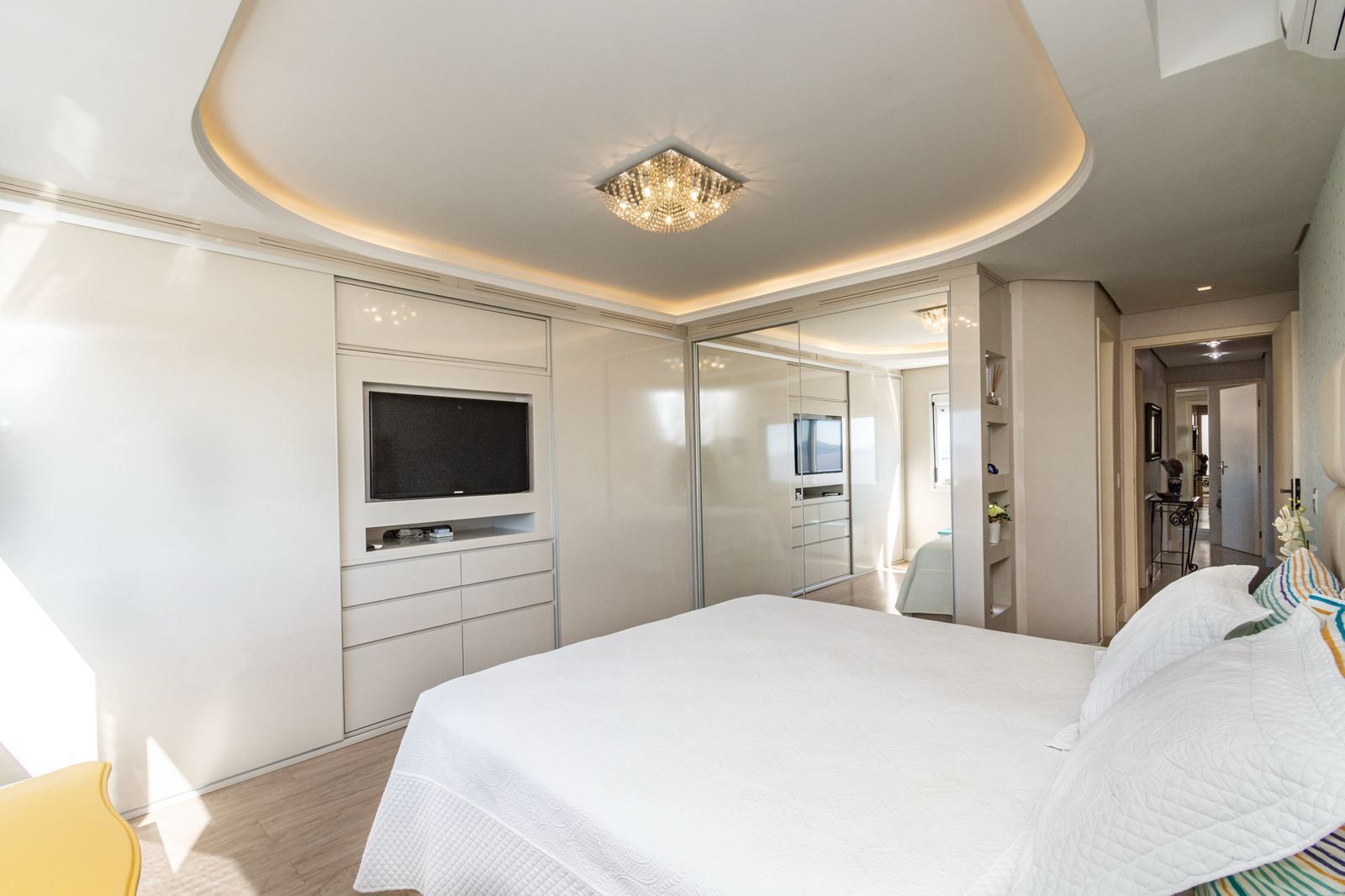 Apartamento à venda com 3 quartos, 116m² - Foto 18