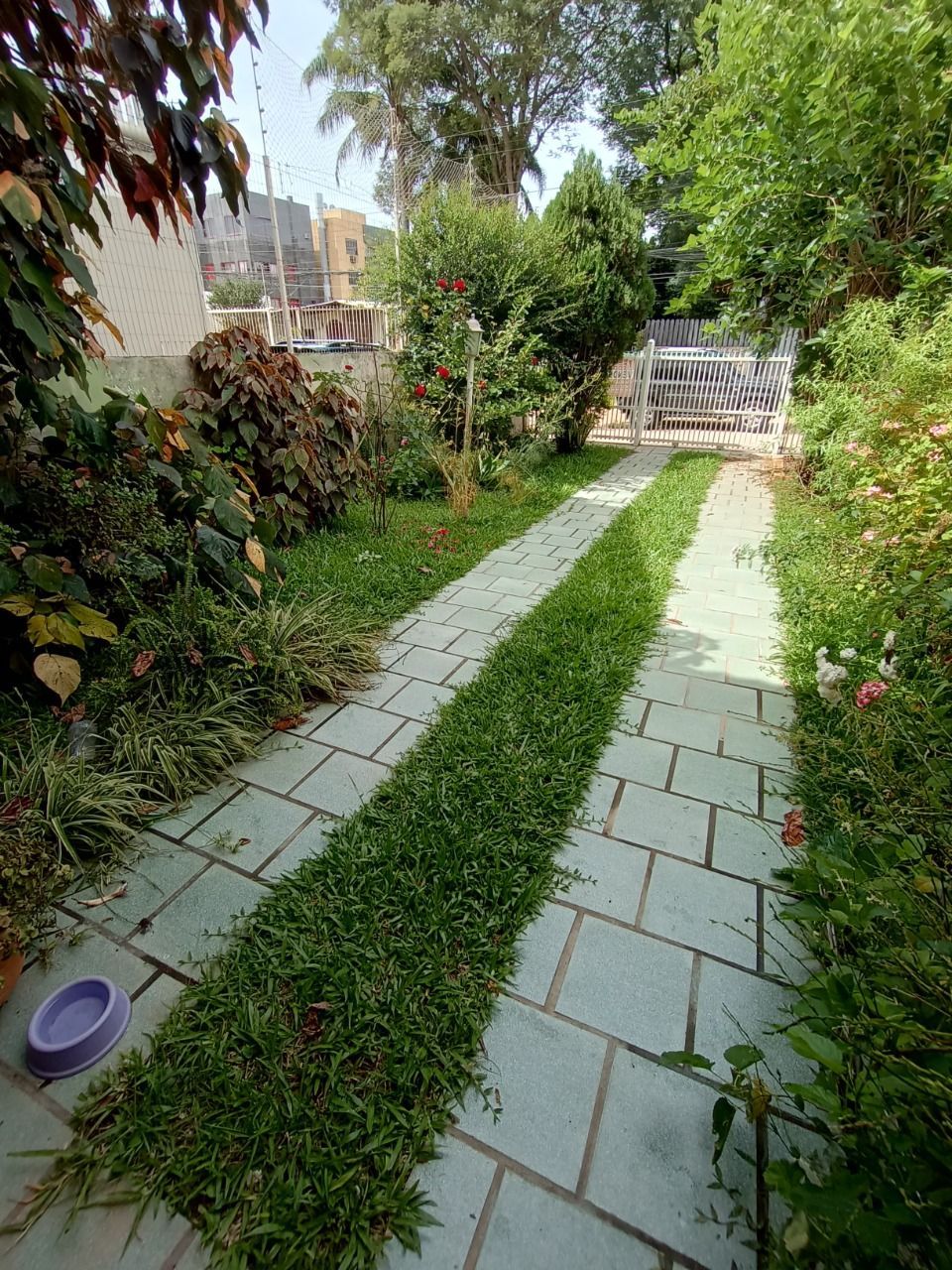 Sobrado à venda com 3 quartos, 181m² - Foto 2