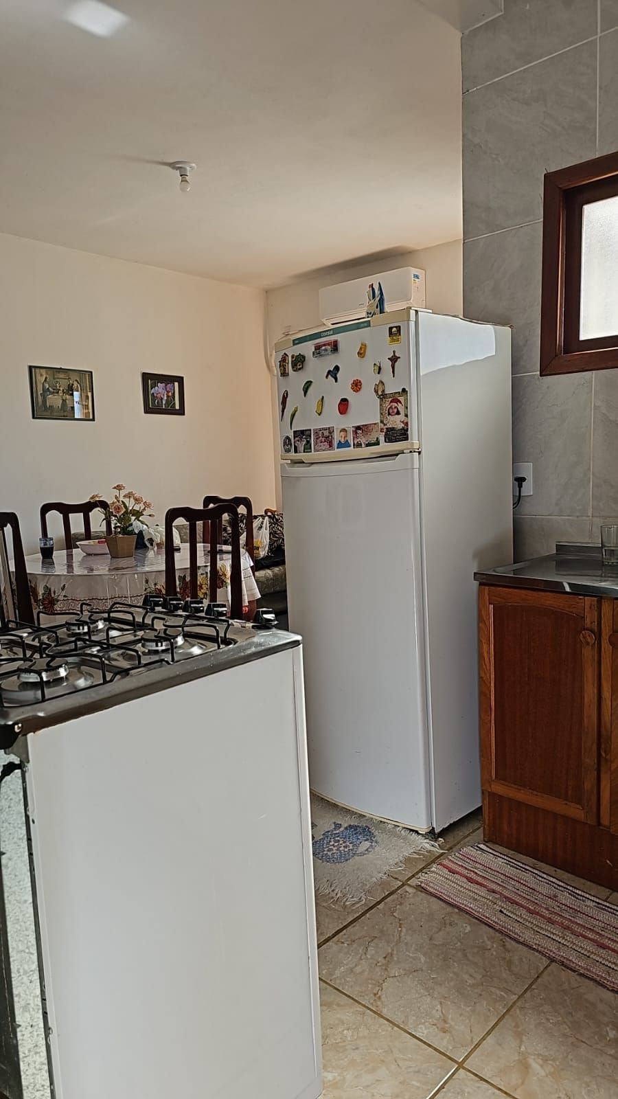 Casa à venda com 2 quartos, 69m² - Foto 2