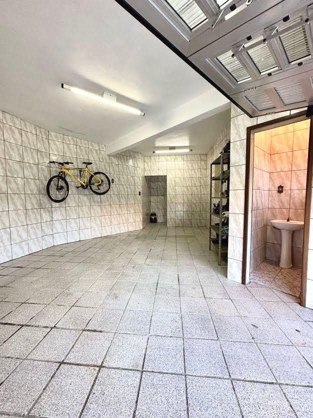 Casa à venda com 3 quartos, 161m² - Foto 9