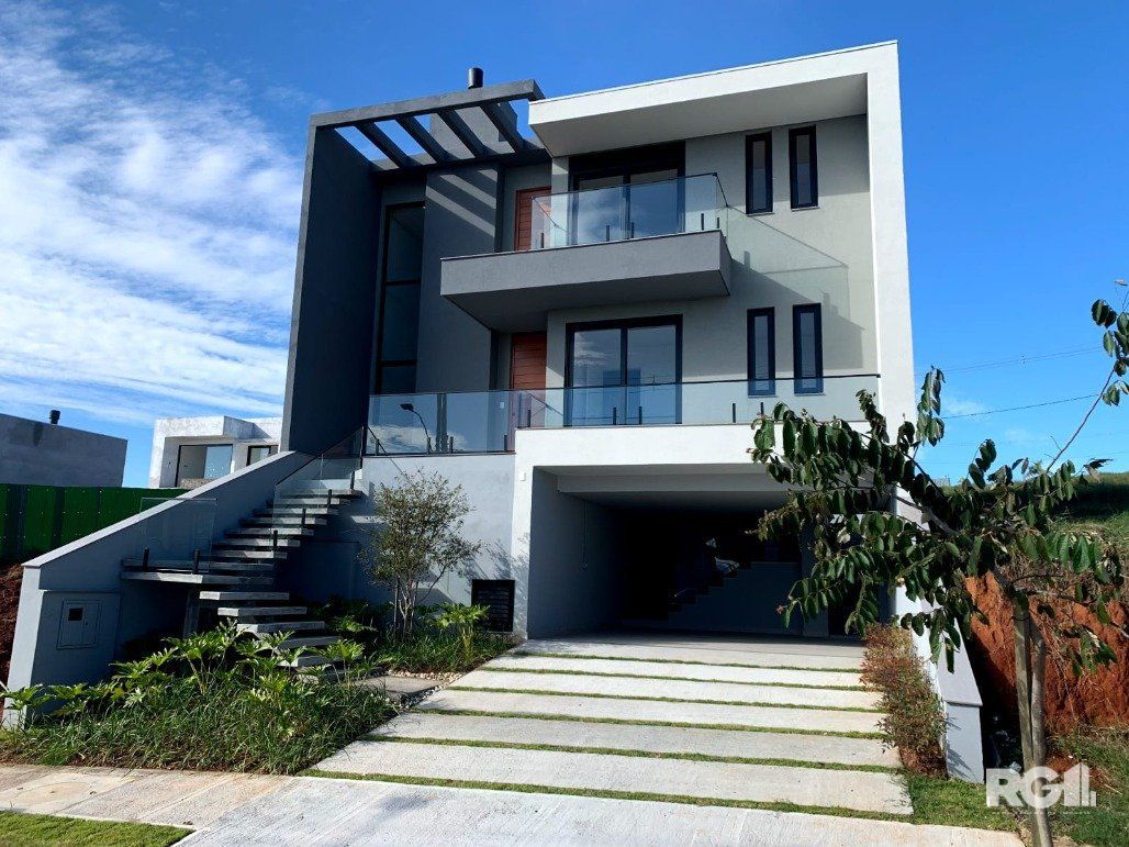 Casa de Condomínio à venda com 3 quartos, 234m² - Foto 1