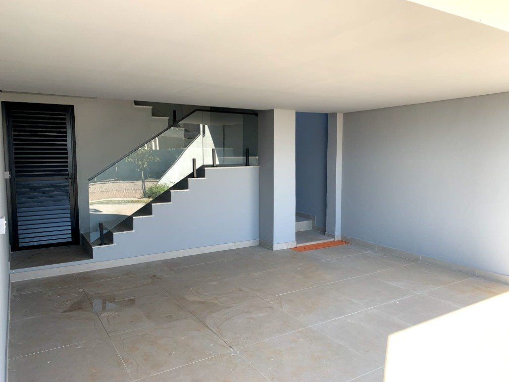 Casa de Condomínio à venda com 3 quartos, 234m² - Foto 8