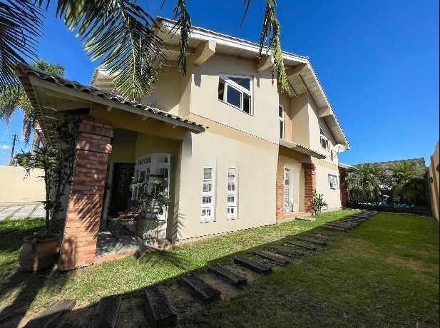 Casa à venda com 3 quartos, 362m² - Foto 26