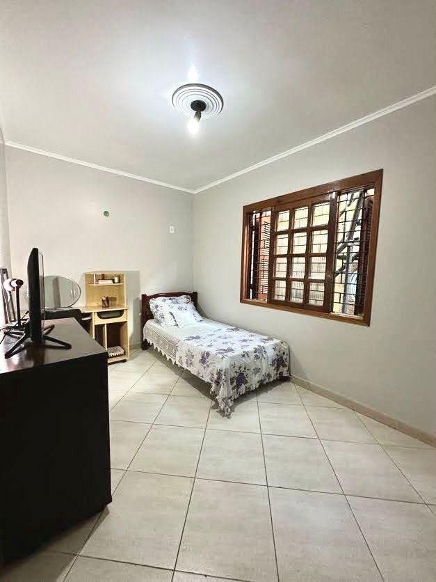 Casa à venda com 3 quartos, 161m² - Foto 13