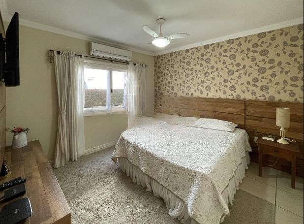 Casa à venda com 3 quartos, 362m² - Foto 10