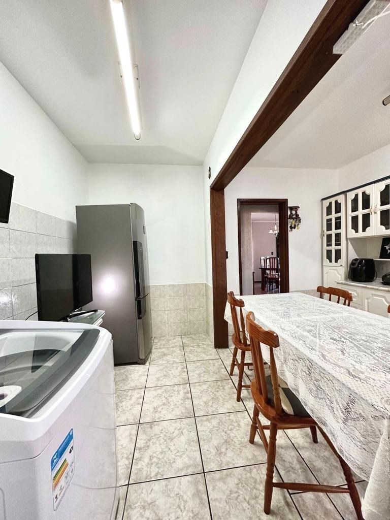 Casa à venda com 3 quartos, 161m² - Foto 7