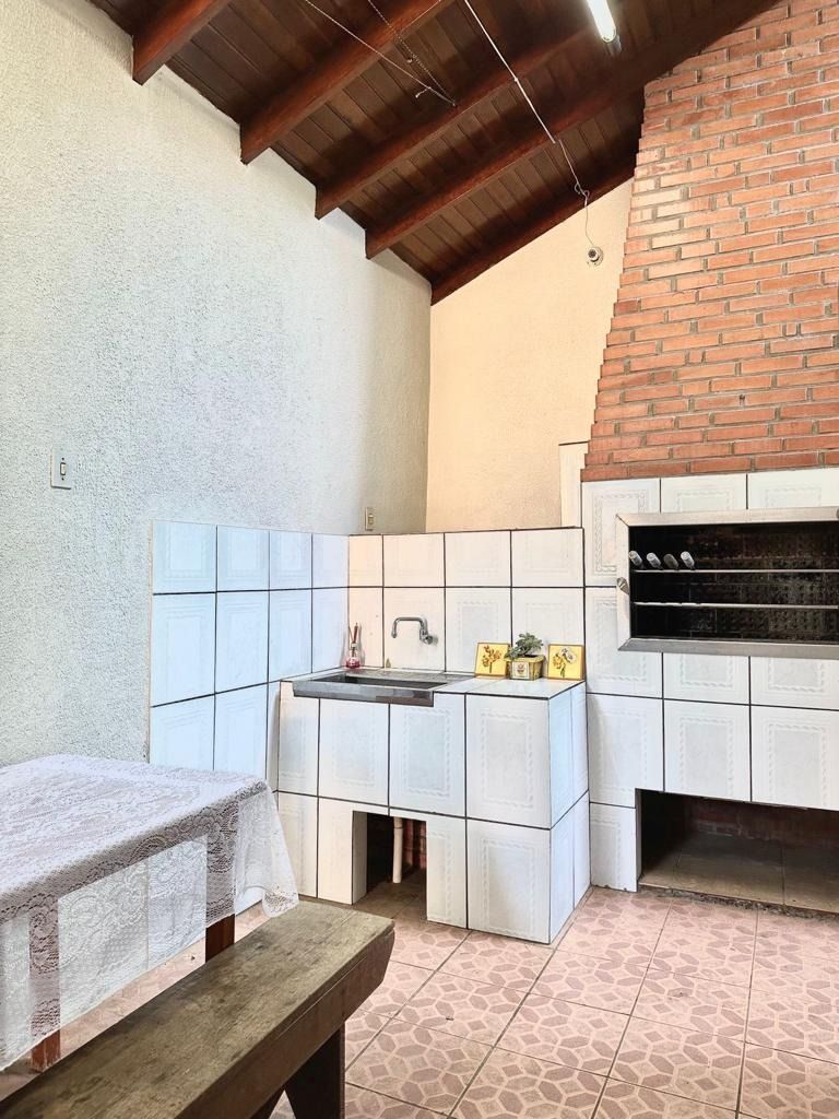Casa à venda com 3 quartos, 161m² - Foto 22