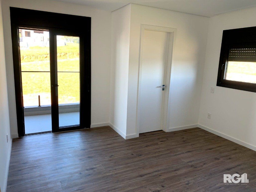 Casa de Condomínio à venda com 3 quartos, 234m² - Foto 10