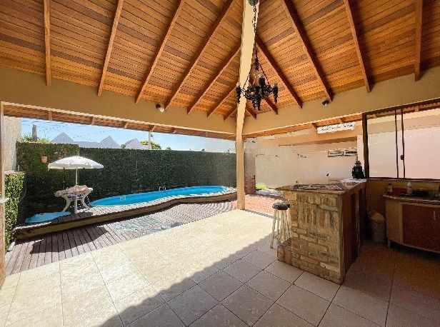 Casa à venda com 3 quartos, 362m² - Foto 21