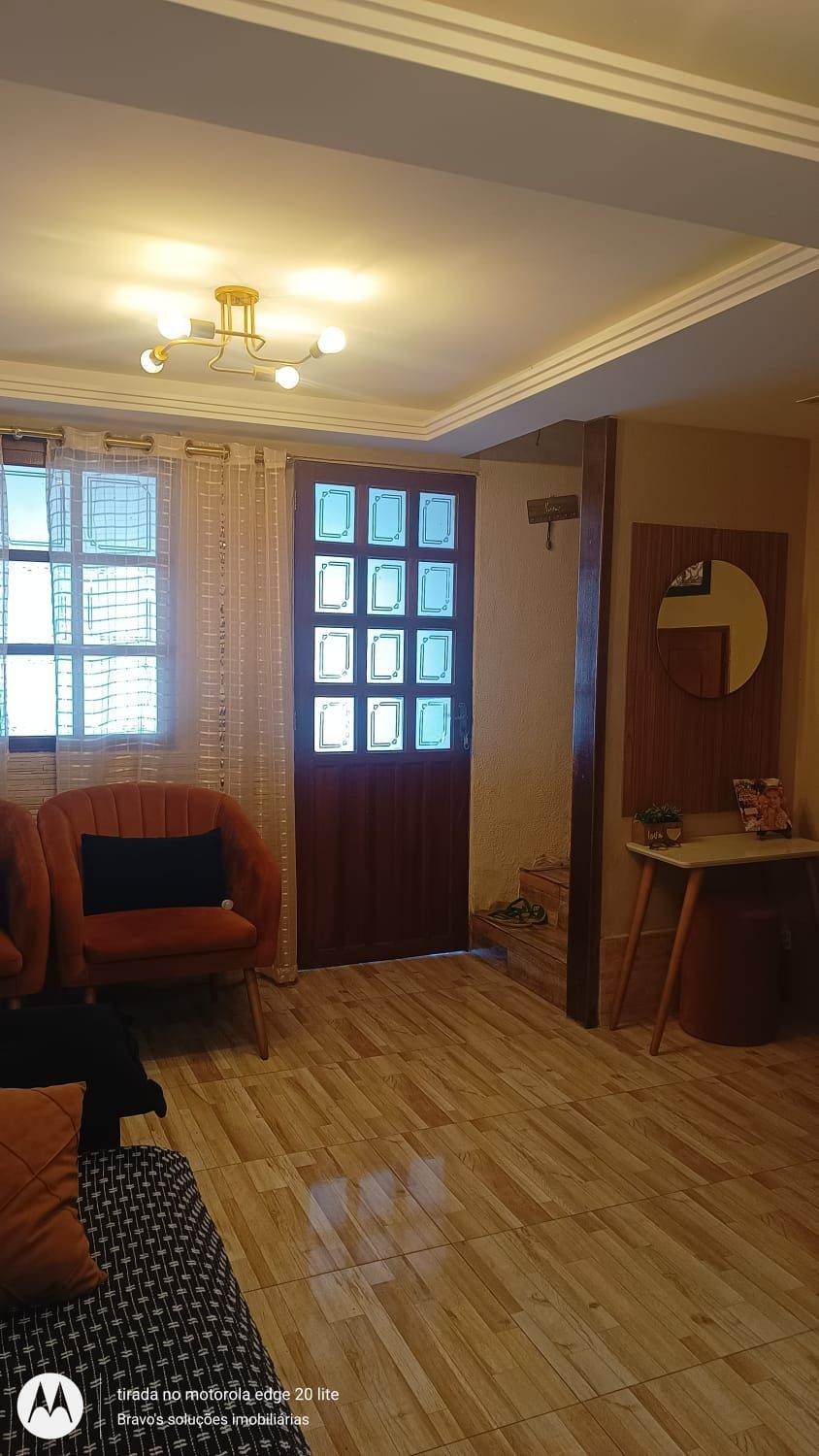 Casa à venda com 3 quartos, 121m² - Foto 9