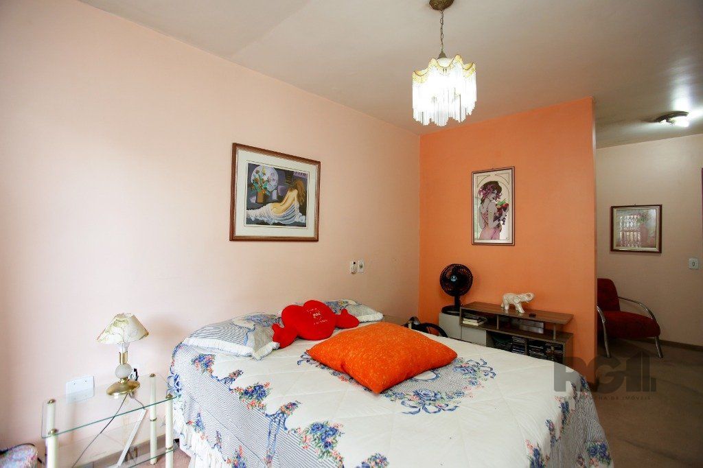 Casa à venda com 3 quartos, 230m² - Foto 11