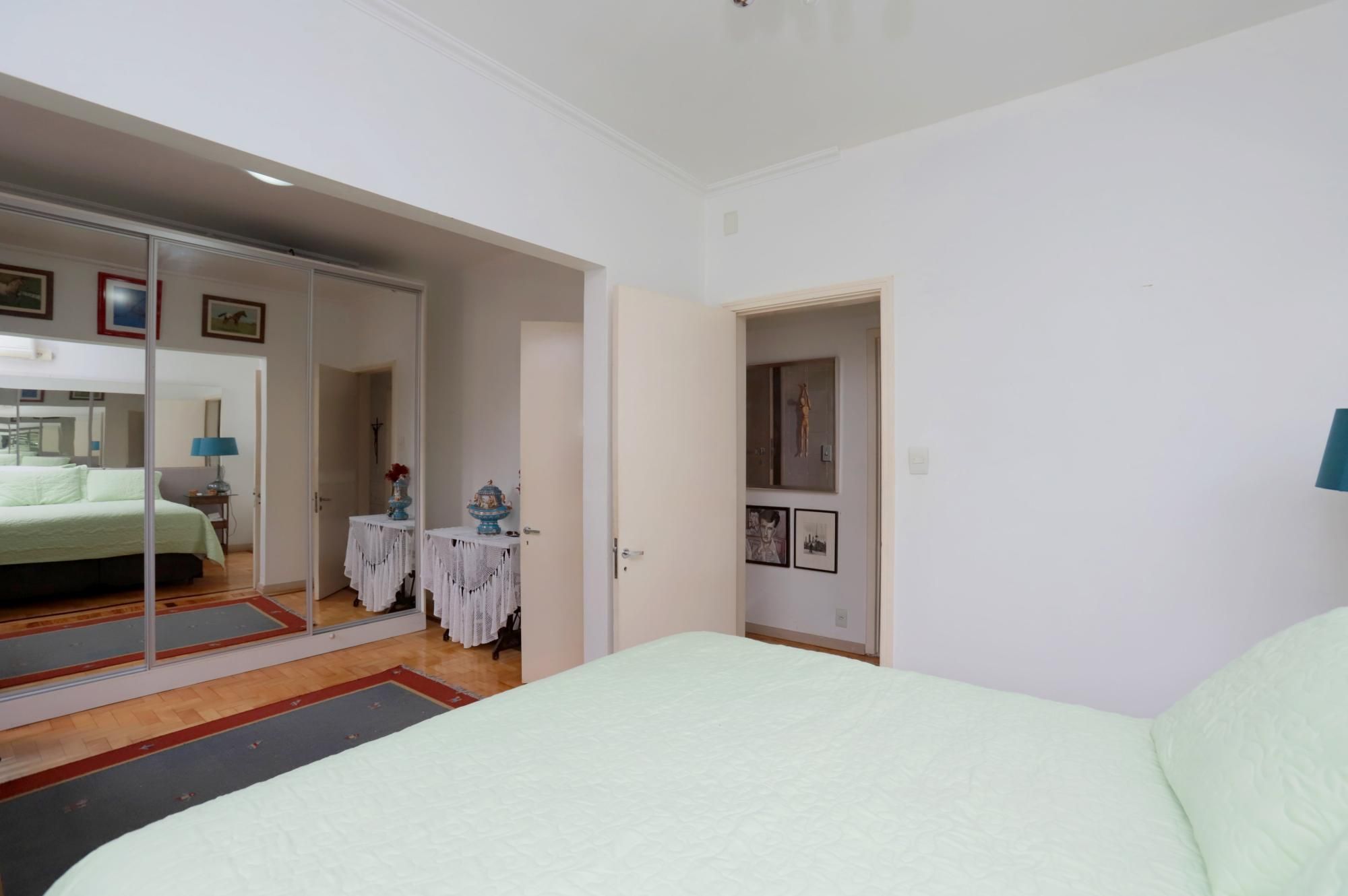 Apartamento à venda com 5 quartos, 227m² - Foto 23