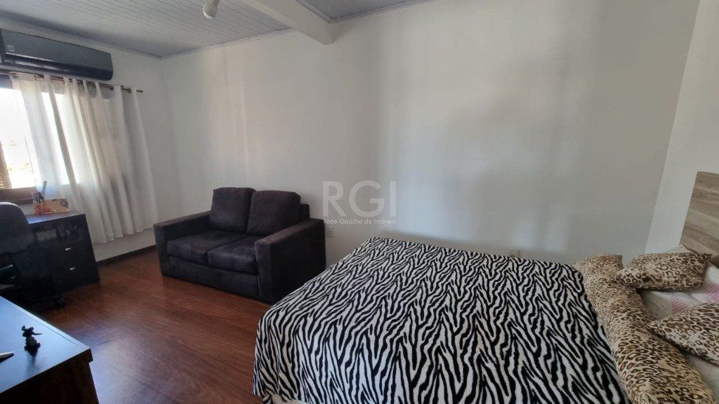 Casa à venda com 3 quartos, 180m² - Foto 18