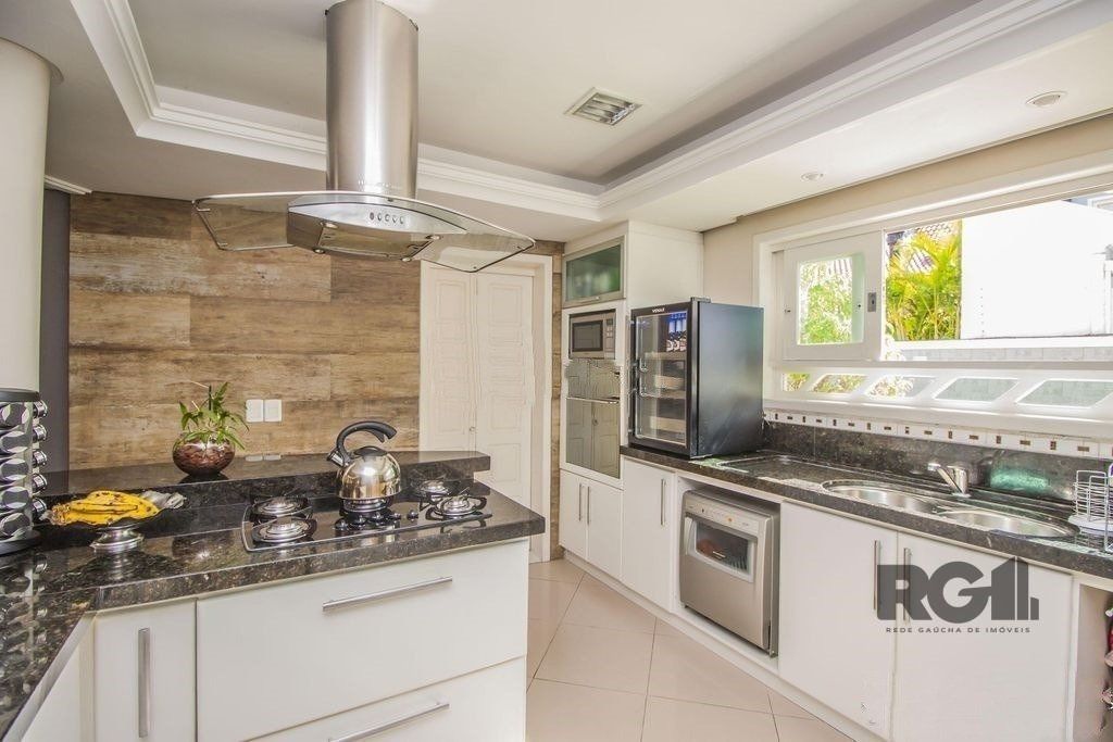 Casa de Condomínio à venda com 4 quartos, 390m² - Foto 8