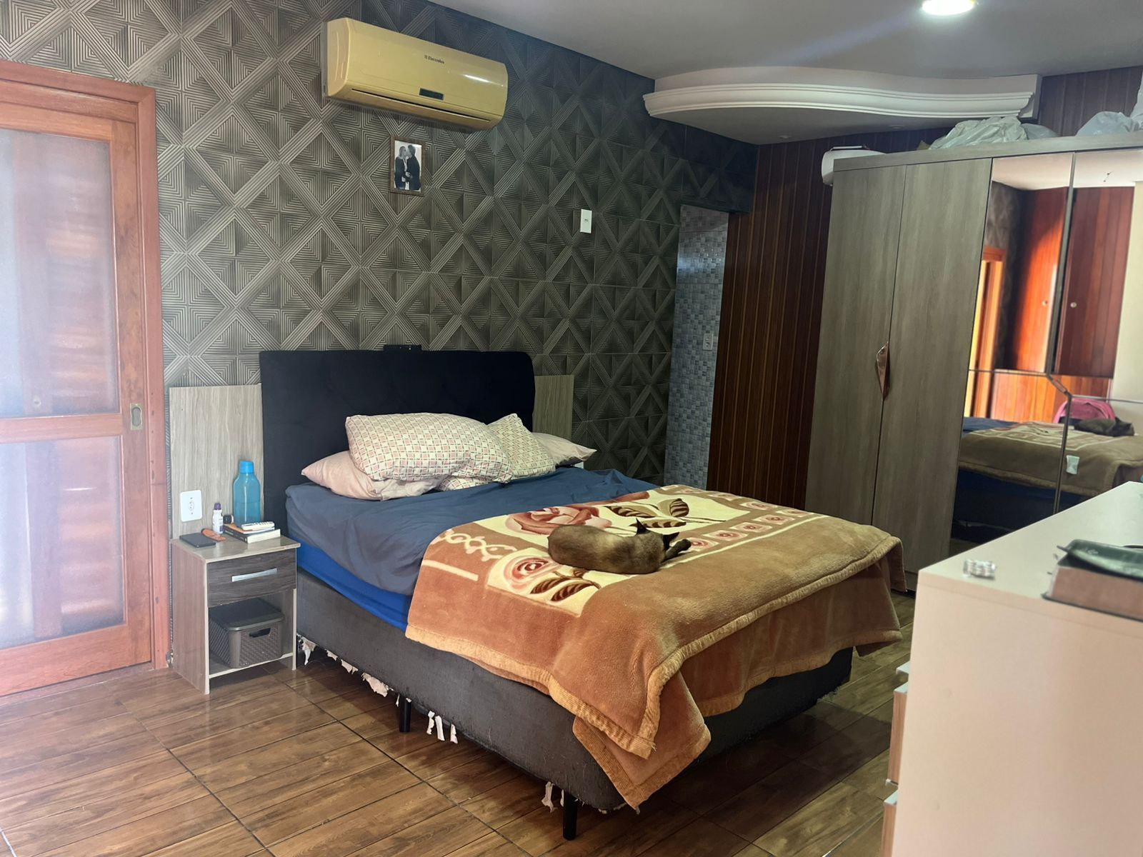 Casa à venda com 3 quartos, 197m² - Foto 11