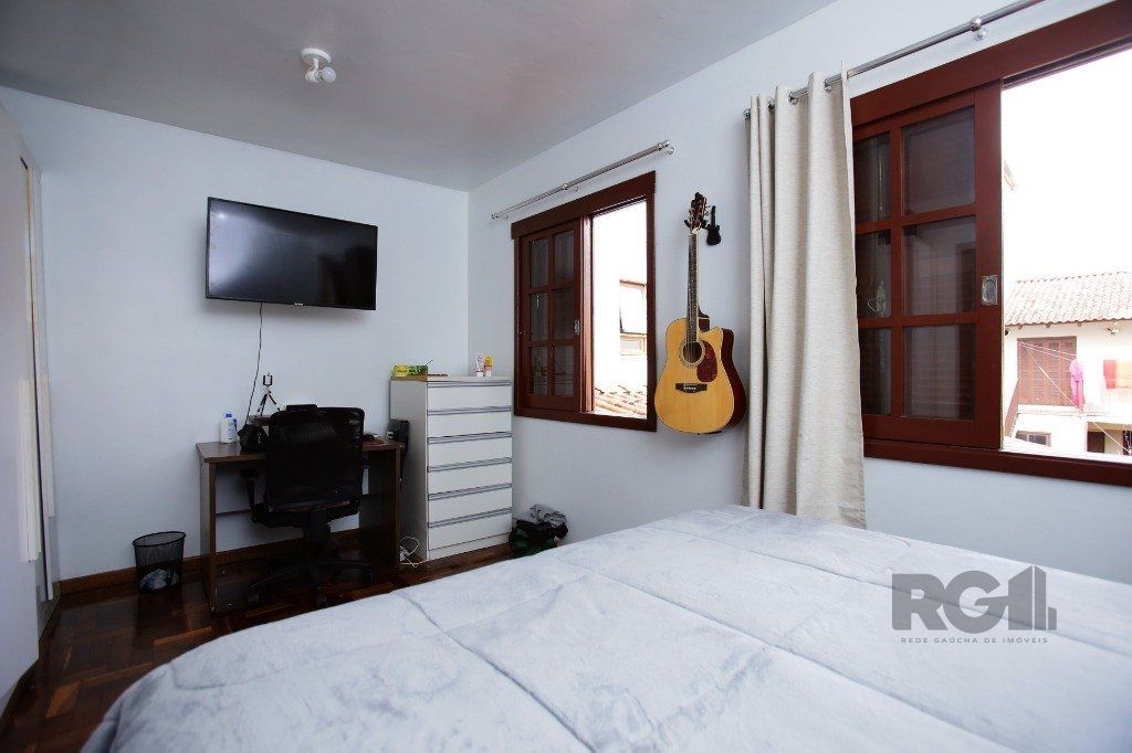 Casa à venda com 3 quartos, 230m² - Foto 14